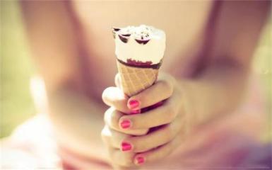 選擇滋趣冰淇淋加盟，開啟甜蜜財(cái)富之旅